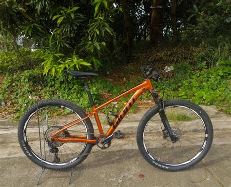 Giant Talon, Sports Equipment, Bicycles & Parts, Bicycles on Carousell