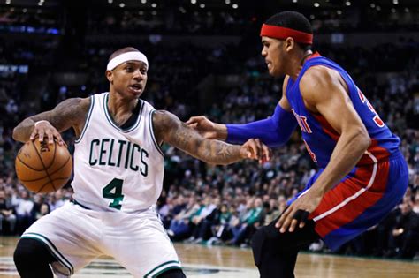 Isaiah Thomas scores 41 as Celtics down Pistons for fourth consecutive win