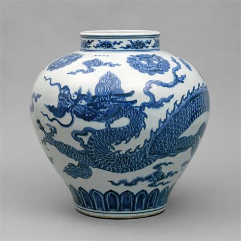 Ming Dynasty: Inventions: Porcelain