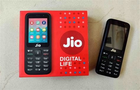 Jio phone available at Rs.699 without exchange as Diwali 2019 gift