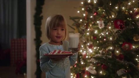 Meijer TV Spot, 'Holidays: Santa Bucks' - iSpot.tv