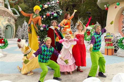 Who-ville costumes | Whoville christmas, Whoville costumes, Grinch costumes