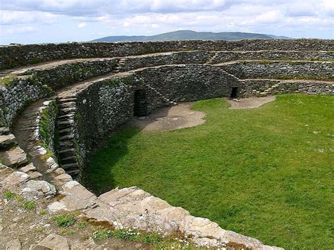 Ancient to Medieval (And Slightly Later) History - Grianan of Aileach ...