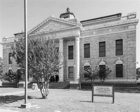 Red River Parish Courthouse (Coushatta, Louisiana) | Stock Images | Photos