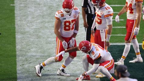 Super Bowl 2023: Travis Kelce's 'Stanky Leg' touchdown dance