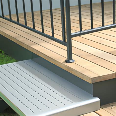 Aluminum Decking: Pros and Cons, Design Ideas & Maintenance Tips ...