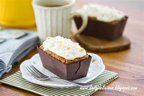 dailydelicious: Chamomile tea and Honey cake