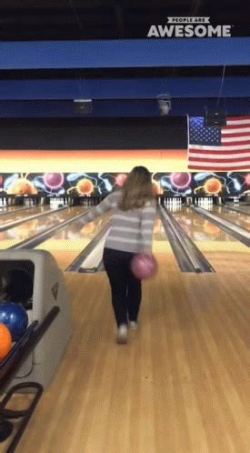 Bowling Fail GIFs | Tenor