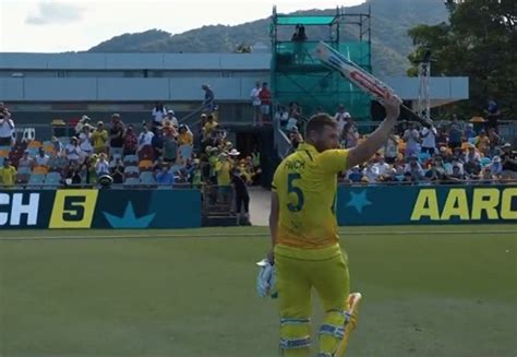 PIX: New Zealand's guard of honour for Australia captain Aaron Finch ...