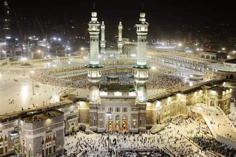 Al-Masjid al-Haram, in Mecca, Saudi Arabia | Mecca, Makkah, Mosque