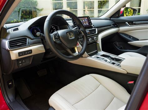 2021 Honda Accord: 14 Interior Photos | U.S. News & World Report