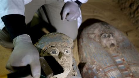 Ancient tomb discovered in Egypt dating back 2,500 years | World News ...