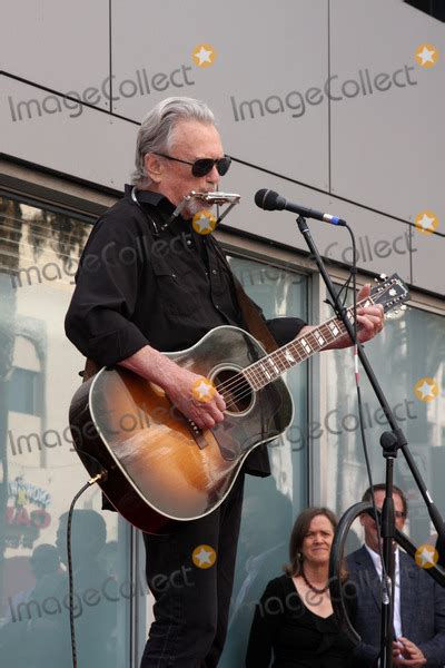 Photos and Pictures - LOS ANGELES - NOV 4: Kris Kristofferson at the ...