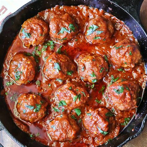 Meatballs in Tomato Sauce - Healthy Recipes Blog