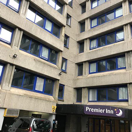 Premier Inn Aberdeen City Centre Hotel - UPDATED 2018 Reviews & Price ...