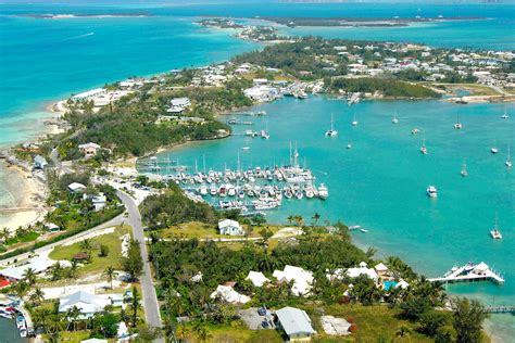 Marsh Harbour: The Biggest City Near Schooner Bay, Bahamas