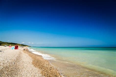 Abruzzo Beaches | Blue Flag Beaches in Abruzzo Adriatic Coast ⛱