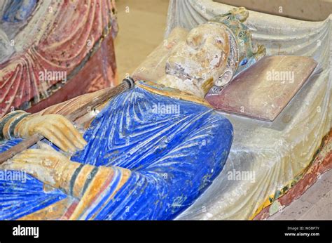 800 year old tomb of King Henry II of England at Fontevraux Abbey, next to his wife Eleanor of ...