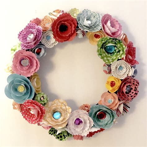 Paper Flower Wreaths, Paper Flowers, Floral Wreath, Wreath Home Decor, Diy Wreath, Paper Collage ...