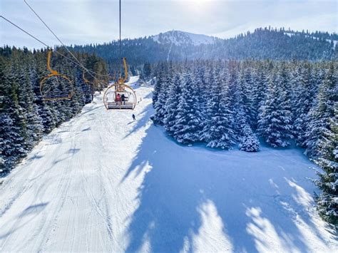 Premium Photo | Ski gondola in the ski resort