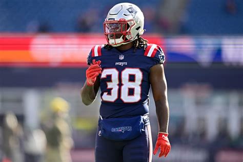 Fantasy football 2023: Patriots RB Rhamondre Stevenson draft profile ...