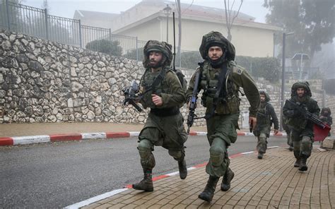 IDF cuts mandatory military service for men to 2.5 years | The Times of ...