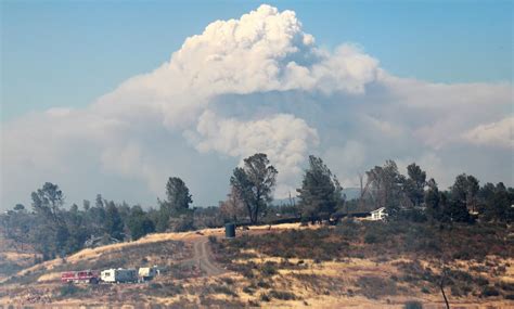 Dixie Fire: Crews make some progress, 10,000-plus structures imperiled