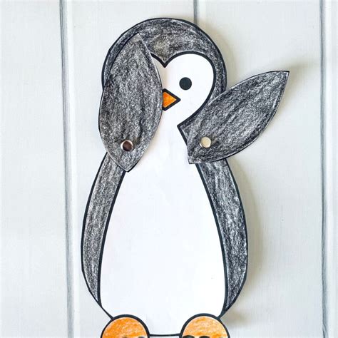 Paper Penguin Craft with Flippers that Move! (Free Printable)