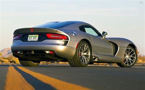 Back side view of a Dodge Viper GTS wallpaper - Car wallpapers - #53015