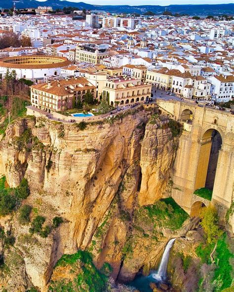 Ronda spain - Living + Nomads – Travel tips, Guides, News & Information!