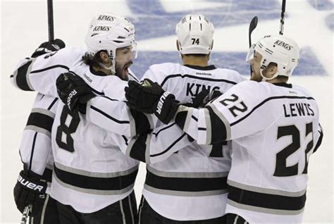 Jeff Carter scores in overtime as Kings win Game 2 of Stanley Cup final - The Hockey News