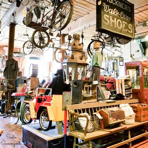 Antique and Thrift Stores in Nashville, TN- Let's Go Junkin'!