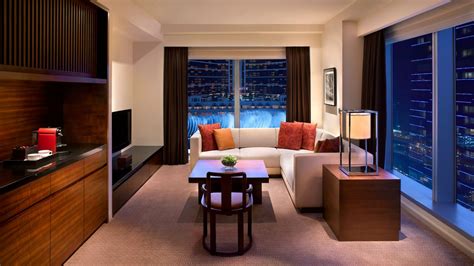 Luxury Hotel Rooms and Suites in Macau | Grand Hyatt Macau