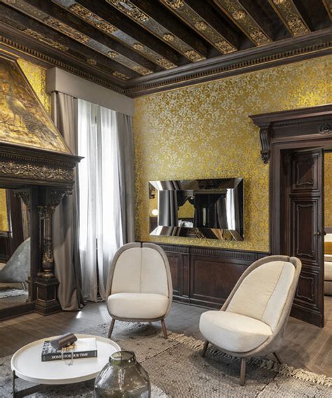 palazzo pianca translates ambiance of venice into a contemporary retreat