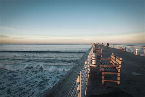 Hermosa Beach Pier: Info on Fishing, Photo Ops, and More for this Pretty Pier — Stuff in LA