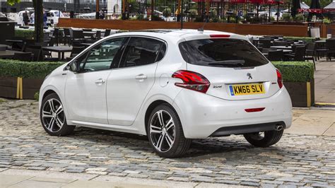 Peugeot 208 Review 2024 | Top Gear