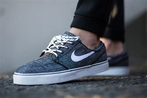 Nike SB Stefan Janoski Canvas “Anthracite” | SBD