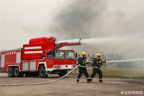 Fire truck with big water cannon during exercise at China airbase : r/Firefighting