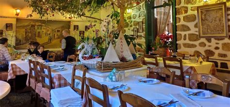 Traditional Greek Taverna: Where the Locals Go to Eat - Insights Greece