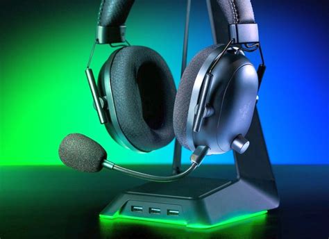 Razer BlackShark V2 Pro wireless gaming headset now up to 38% off on ...