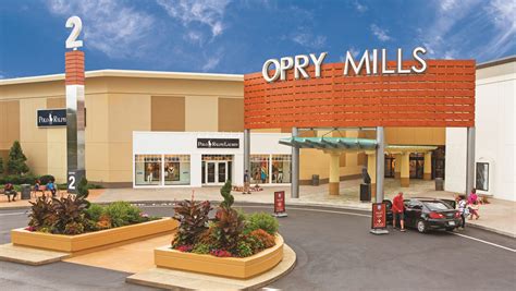 3 new stores open at Opry Mills