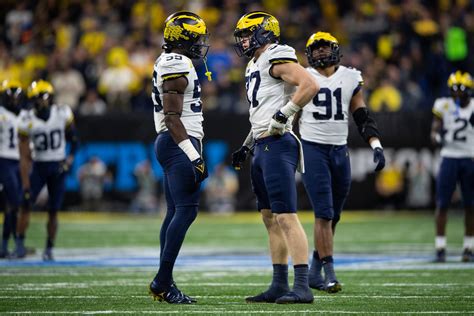 Michigan Football Awards Show winners announced - Maize n Brew