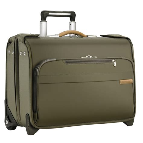 Briggs & Riley Baseline: Carry-On Wheeled Garment Bag | Best carry on luggage, Carry on luggage ...