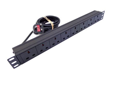 8 Way UK Horizontal 19″ Rack Mount PDU with Rack Brackets | UKComputerparts