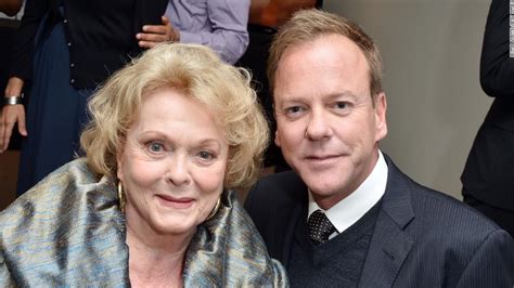 Kiefer Sutherland remembers his mom Shirley Douglas - CNN