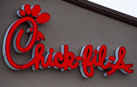 Chick-fil-A Employee Shot by Delivery Driver Over Food Dispute: Police - Newsweek