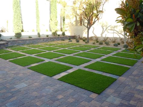 Pin by EasyTurf: Artificial Turf + La on Modern Design | Artificial grass backyard, Artificial ...