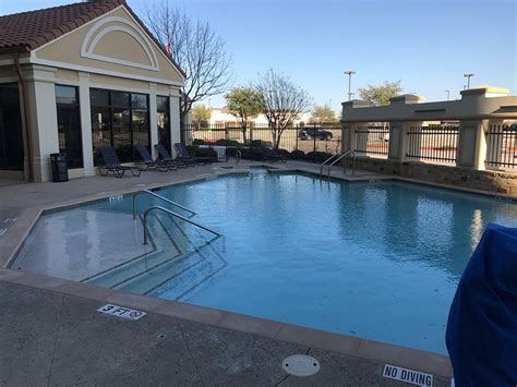 Hilton Garden Inn Dallas Lewisville Pool: Pictures & Reviews - Tripadvisor