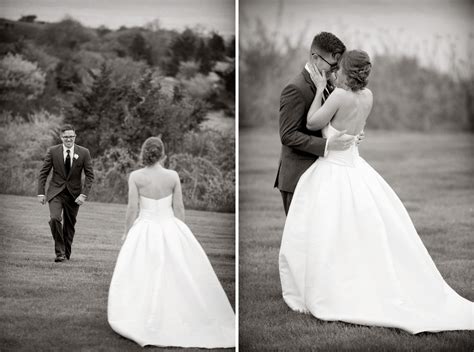 A Lovely Spring Wedding at OceanCliff | Wedding Photographers in RI Snap Weddings