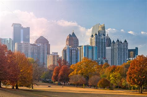 Atlanta, Georgia, USA midtown skyline from Piedmont Park Stock Photo by ...